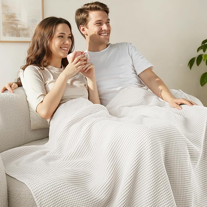 Exclusivo Mezcla 100% Cotton Waffle Weave Blanket Queen Size, Soft, Lightweight and Breathable Muslin Gauze Blanket for Bed, All Season, 90"x90", Cream