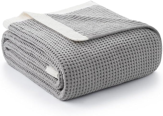 Amélie Home Chenille Throw Blanket, Soft Cozy Waffle Throw for Couch & Sofa, Warm Yet Lightweight, Breathable All-Season Throws for Women Men, Housewarming, Birthdays, 50"x60", Grey