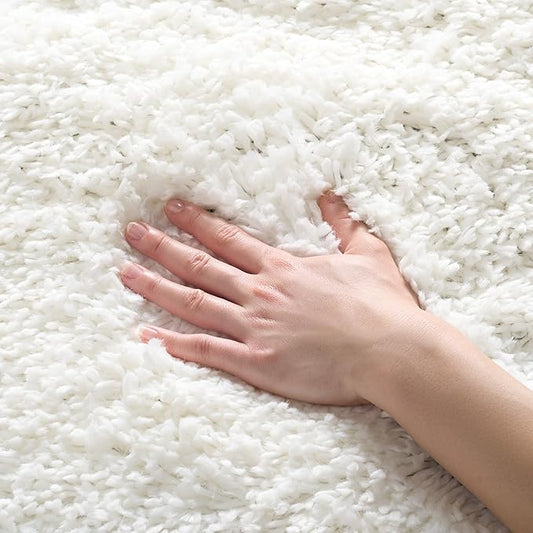 SAFAVIEH August Shag Collection Accent Rug - 3' x 5', White, Solid Design, Non-Shedding & Easy Care, 1.5-inch Thick Ideal for High Traffic Areas in Entryway, Living Room, Bedroom (AUG200A)