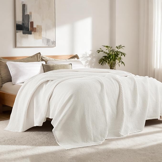 Exclusivo Mezcla 100% Cotton Waffle Weave Blanket King Size, Soft, Lightweight and Breathable Muslin Gauze Blanket for Bed, All Season, 90"x104", Cream