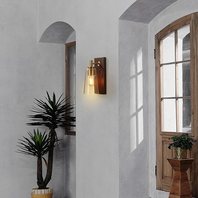 GLOBE Electric 65000051 1-Light Wall Sconce, Dark Wood Toned, Matte Brass Accents, Seeded Glass Shade, E26 Base Socket, Lights for Living Room, House Décor, Interior Lighting, Home Improvement