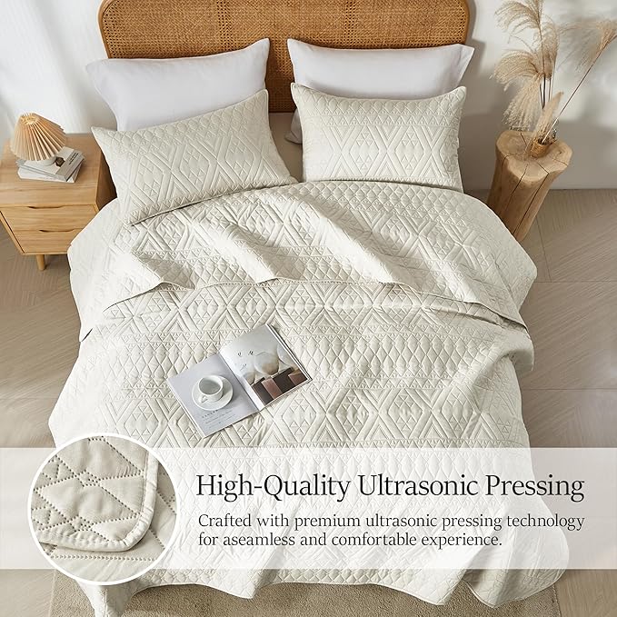 King/Cal King Quilt Set 3-Piece - Boho Cream Lightweight Bedspread