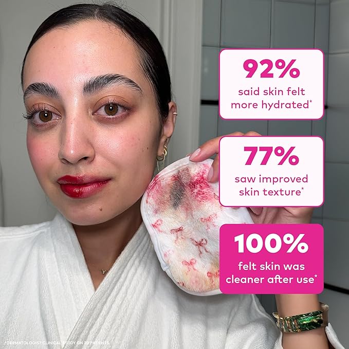 The Original MakeUp Eraser 7-Day Set, Erase All Makeup with Just Water, Including Waterproof Mascara, Eyeliner, Foundation, Lipstick, Sunscreen, and More! Fab-Bow-Lous, 7ct.