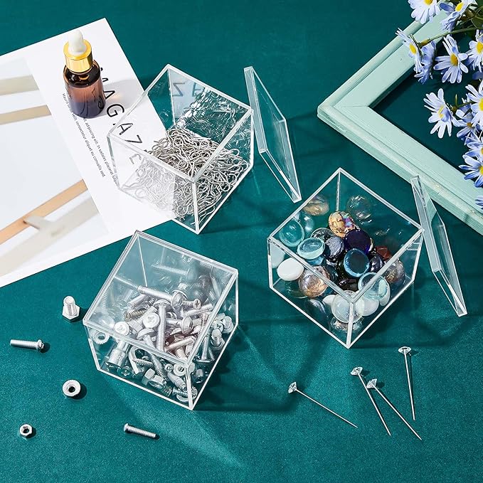 Blulu 8 Pcs Clear Acrylic Box with Lid Plastic Jewelry Mini Storage Box Mini Cube Containers for Candy and Tiny Jewelry Easter Party Favor(2.9 x 2.9 x 2.9 Inch,Classic Style)