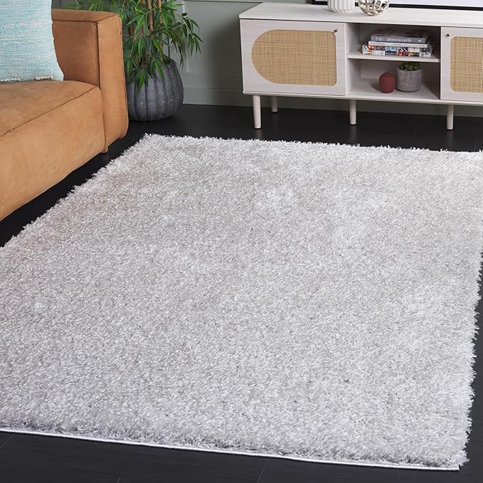 SAFAVIEH Lindsay Shag Collection Square Rug - 6'7" Square, Grey, Contemporary Design, Ideal for High Traffic Areas in Bedroom, Dining Room & Kitchen (LNS560F-7SQ)