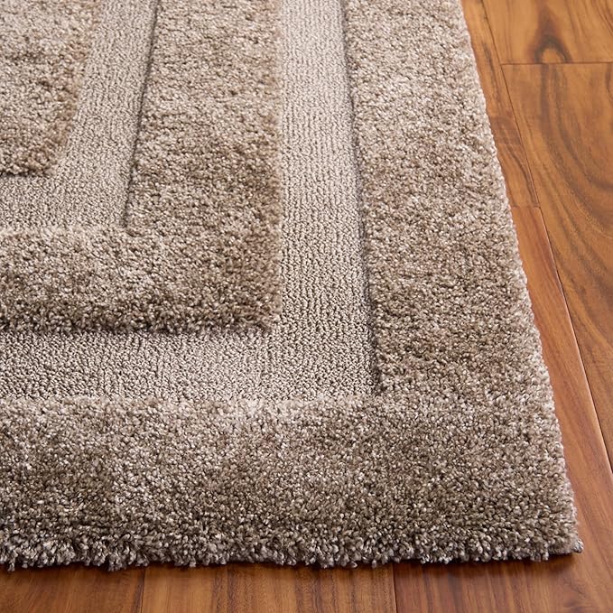 SAFAVIEH Area Rug 8x10 - Florida Shag Collection - Large - Beige & Beige, Border Design, Non-Shedding & Easy Cleaning, Plush Thick Pile, Ideal for Living Room, Bedroom, Dining Space (SG454-1313)