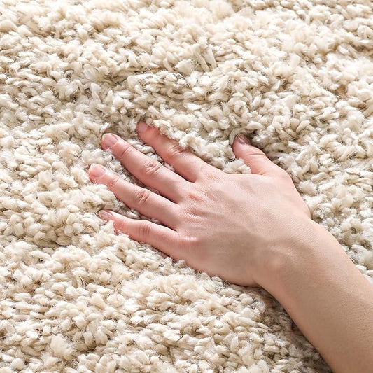 SAFAVIEH August Shag Collection Accent Rug - 3' x 5', Beige, Solid Design, Non-Shedding & Easy Care, 1.5-inch Thick Ideal for High Traffic Areas in Entryway, Living Room, Bedroom (AUG200D)