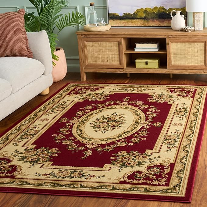 SAFAVIEH Lyndhurst Collection Area Rug - 5'3" x 7'6", Red & Ivory, Traditional European Medallion Design, Non-Shedding & Easy Care, Ideal for High Traffic Areas in Living Room, Bedroom (LNH218C)