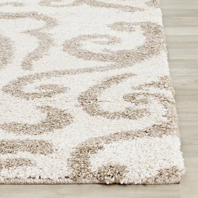 SAFAVIEH Florida Shag Collection Area Rug - 5' Square, Cream & Beige, Damask Design, Non-Shedding & Easy Care, 1.2-inch Thick Ideal for High Traffic Areas in Living Room, Bedroom (SG462-1113)