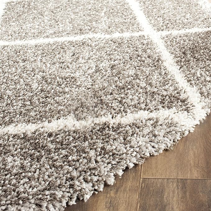 SAFAVIEH Hudson Shag Collection Area Rug - 5' Round, Grey & Ivory, Modern Trellis Design, Non-Shedding & Easy Care, 2-inch Thick Ideal for High Traffic Areas in Living Room, Bedroom (SGH281B)