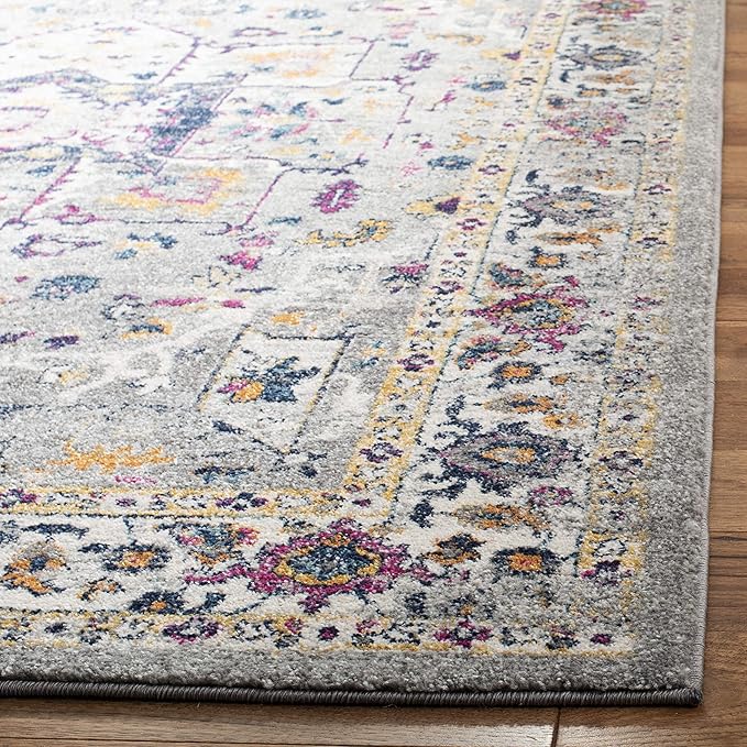SAFAVIEH Evoke Collection 4' x 6' Grey/Grey EVK275H Oriental Medallion Distressed Non-Shedding Living Room Bedroom Accent Rug