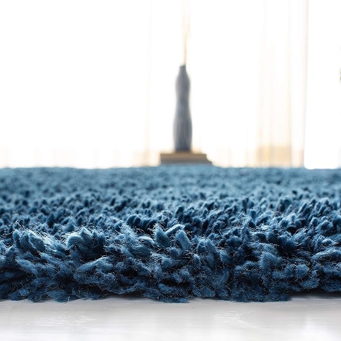 SAFAVIEH Fontana Shag Collection Area Rug - 5'3" x 7'6", Blue, Solid Design, Non-Shedding & Easy Care, 2-inch Thick Ideal for High Traffic Areas in Living Room, Bedroom (FNT800M)