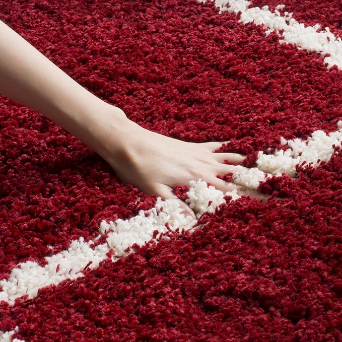 SAFAVIEH Hudson Shag Collection Accent Rug - 3' x 5', Red & Ivory, Modern Trellis Design, Non-Shedding & Easy Care, 2-inch Thick Ideal for High Traffic Areas in Foyer, Living Room, Bedroom (SGH281R)