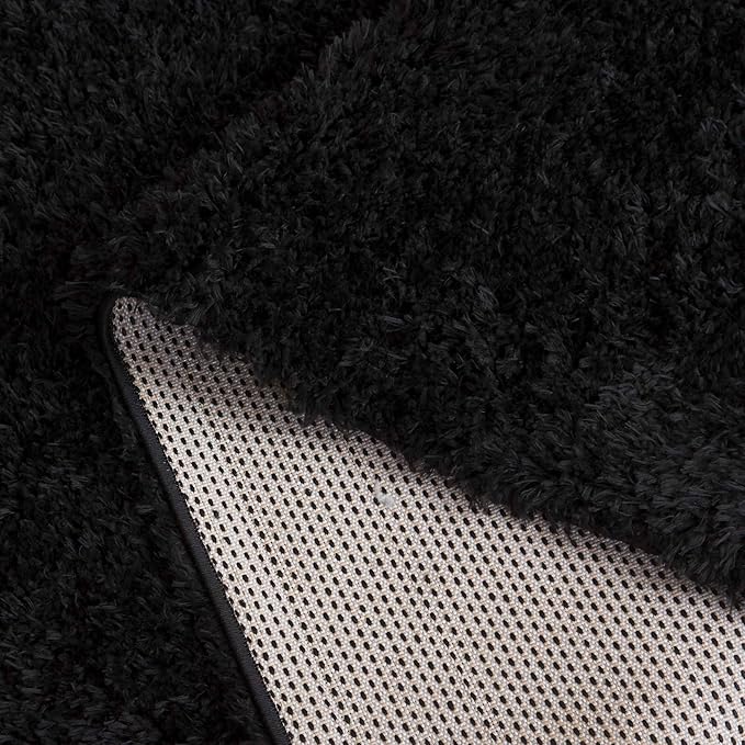 SAFAVIEH Area Rug 8x10 - Lindsay Shag Collection - Large - Black, Non-Shedding & Easy Cleaning, Ultra Plush Thick Pile, Ideal for Living Room, Bedroom, Dining Space (LNS560Z)