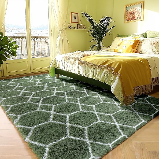 ONASAR Area Rugs for Bedroom Living Room, 4x6 Fluffy Olive Green and White Throw Rug, Shaggy Geometric Floor Mat for Home Decor Aesthetic, Soft Plush Fuzzy Carpet for Nursery Kids Teen Dorm