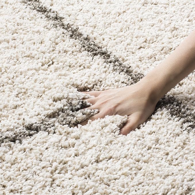 SAFAVIEH Hudson Shag Collection Runner Rug - 2'3" x 14', Ivory & Grey, Modern Trellis Design, Non-Shedding & Easy Care, 2-inch Thick Ideal for High Traffic Areas in Living Room, Bedroom (SGH281A)