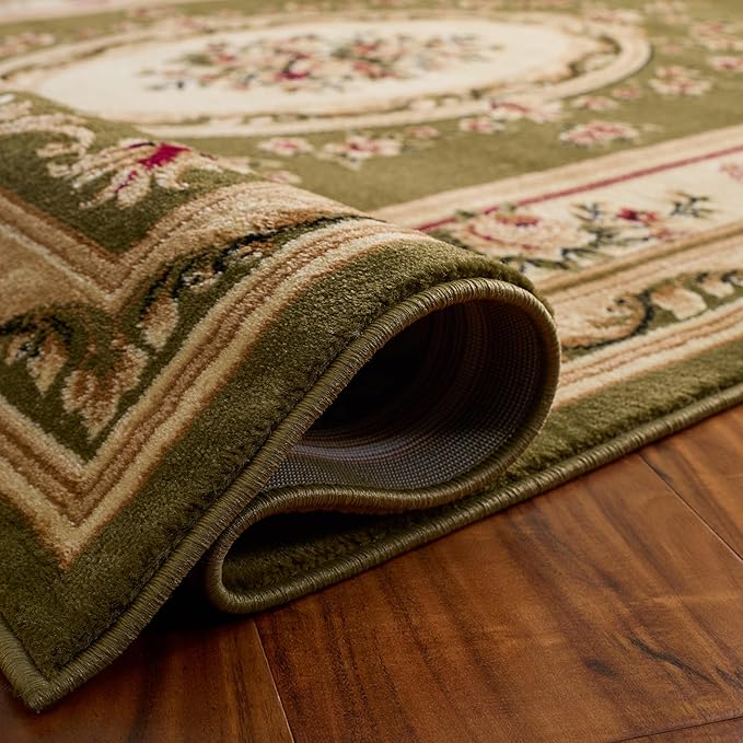SAFAVIEH Lyndhurst Collection Area Rug - 8' x 11', Sage & Ivory, Traditional European Medallion Design, Non-Shedding & Easy Care, Ideal for High Traffic Areas in Living Room, Bedroom (LNH218B)
