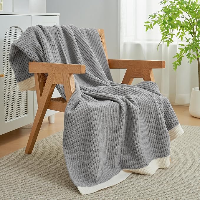 Amélie Home Chenille Throw Blanket, Soft Cozy Waffle Throw for Couch & Sofa, Warm Yet Lightweight, Breathable All-Season Throws for Women Men, Housewarming, Birthdays, 50"x60", Grey