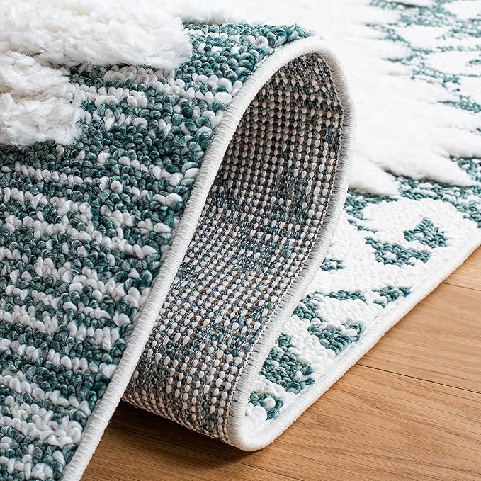 SAFAVIEH Moroccan Tassel Shag Collection Area Rug - 5'3" x 7'6", Green & Ivory, Boho Design, Non-Shedding & Easy Care, 2-inch Thick Ideal for High Traffic Areas in Living Room, Bedroom (MTS652Y)