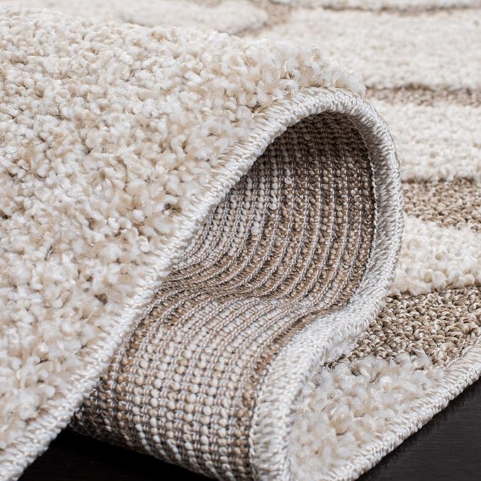SAFAVIEH Florida Shag Collection Area Rug - 5'3" x 7'6", Ivory & Beige, Scroll Design, Non-Shedding & Easy to Clean, High-Low Plush Pile, Ideal for Living Room, Bedroom, Dining Space (SG455-13LT)