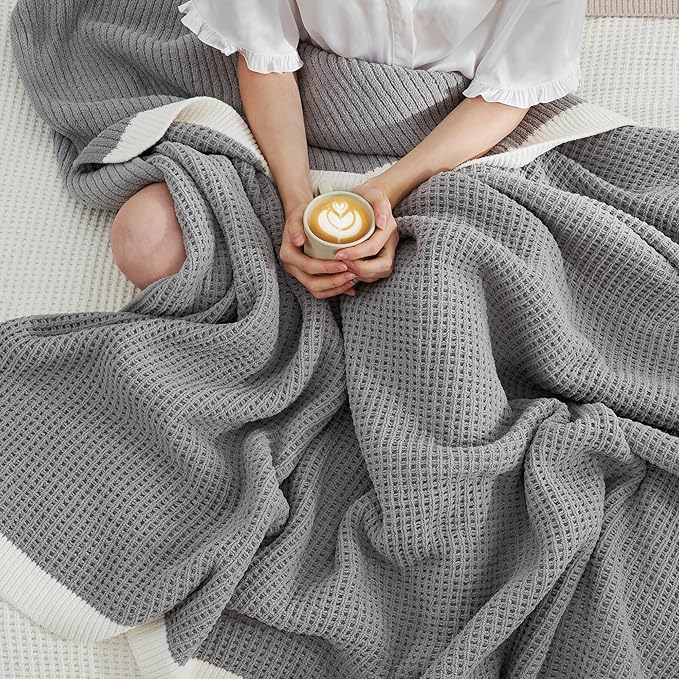 Amélie Home Chenille Throw Blanket, Soft Cozy Waffle Throw for Couch & Sofa, Warm Yet Lightweight, Breathable All-Season Throws for Women Men, Housewarming, Birthdays, 60"x80", Grey