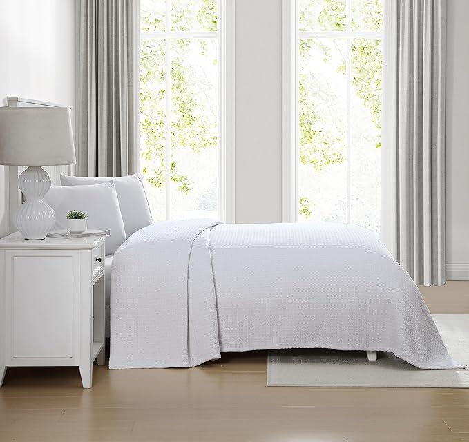 Beatrice Home Fashions Grand Hotel Lightweight All-Natural 100% Cotton Waffle Weave Blanket, Twin, White