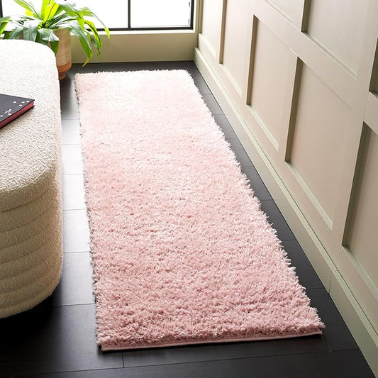 SAFAVIEH Lindsay Shag Collection Runner Rug - 8' Runner, Pink, Contemporary Design, Ideal for High Traffic Areas in Hallway, Bathroom & Kitchen (LNS560U-28)