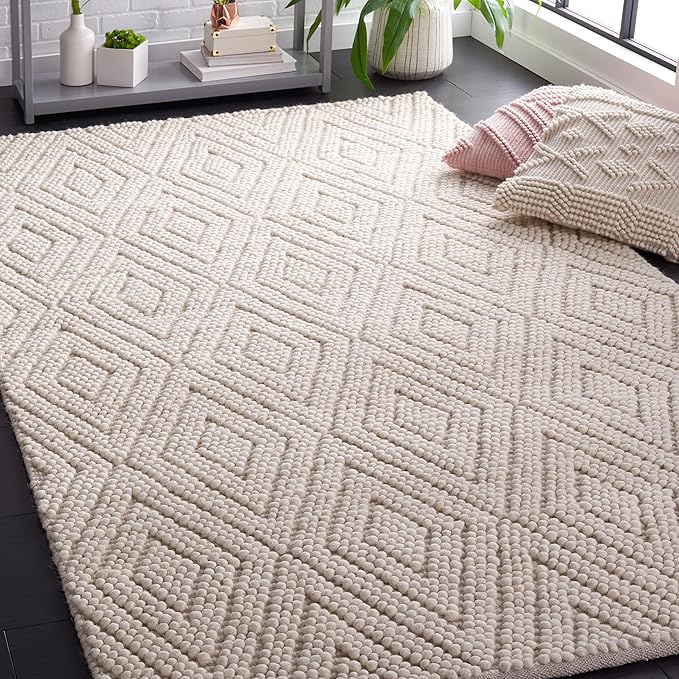 SAFAVIEH Natura Collection Area Rug - 5' x 8', Ivory, Handmade Moroccan Boho Trellis Wool, Ideal for High Traffic Areas in Living Room, Bedroom (NAT224A)