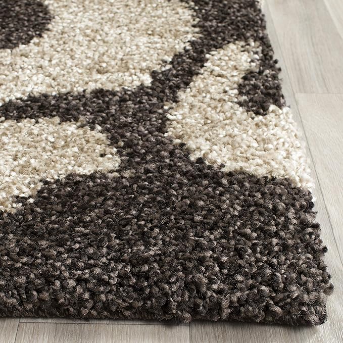 SAFAVIEH Florida Shag Collection Area Rug - 6' x 9', Dark Brown & Smoke, Floral Design, Non-Shedding & Easy Care, 1.2-inch Thick Ideal for High Traffic Areas in Living Room, Bedroom (SG458-2879)