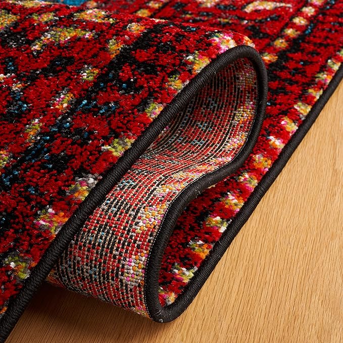 SAFAVIEH Vintage Hamadan Collection Area Rug - 5'3" x 7'6", Red & Light Blue, Oriental Persian Design, Non-Shedding & Easy Care, Ideal for High Traffic Areas in Living Room, Bedroom (VTH213Q)