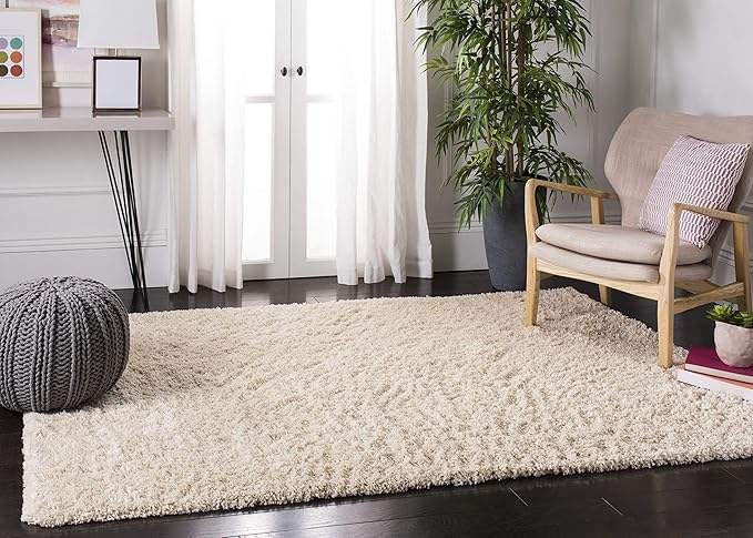 SAFAVIEH Fontana Shag Collection Accent Rug - 4' x 6', Creme, Solid Design, Non-Shedding & Easy Care, 2-inch Thick Ideal for High Traffic Areas in Entryway, Living Room, Bedroom (FNT800B)