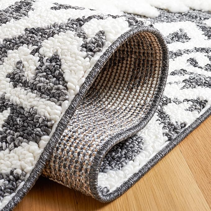 SAFAVIEH Moroccan Tassel Shag Collection Accent Rug - 4' x 6', Dark Grey & Ivory, Non-Shedding & Easy Care, 2-inch Thick Ideal for High Traffic Areas in Entryway, Living Room, Bedroom (MTS652H)