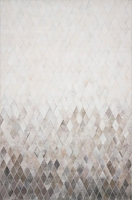 Loloi Maddox Collection MAD-04 Sand/Taupe 5'-0" x 7'-6" Area Rug
