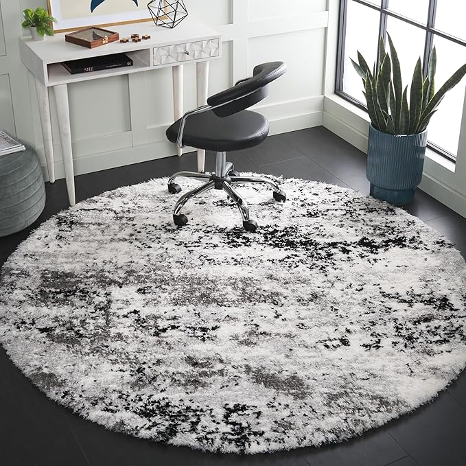 SAFAVIEH Lindsay Shag Collection Area Rug - 6'7" Round, Grey/Black Ivory, Geometric Design, Ideal for High Traffic Areas in Living Room, Bedroom, Dining (LNS556G)
