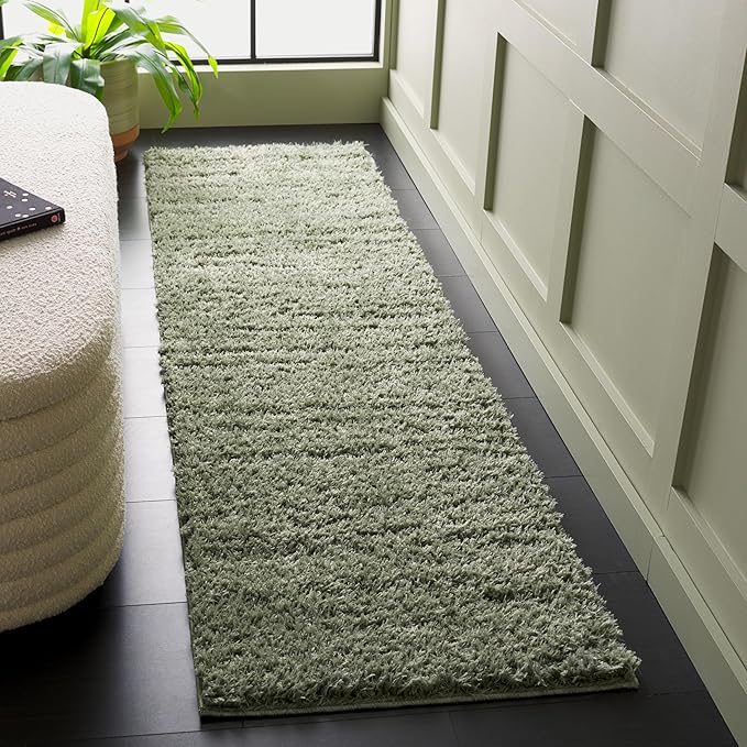 SAFAVIEH Lindsay Shag Collection Runner Rug - 2'2" x 10', Green, Non-Shedding, 1.8-inch Thick, Ideal for Living Room, Hallway, Foyer, Bedroom (LNS560Y-210)