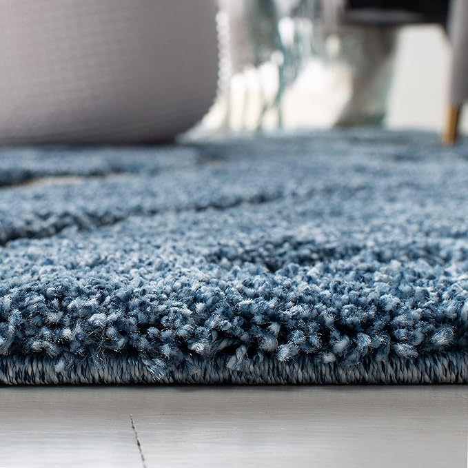 SAFAVIEH Florida Shag Collection Area Rug - 5' Round, Light Blue & Cream, Scroll Design, Non-Shedding & Easy to Clean, High-Low Plush Pile, Ideal for Living Room, Bedroom, Dining Space (SG455-6011)