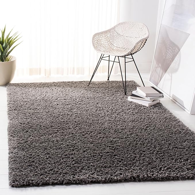 SAFAVIEH August Shag Collection Accent Rug - 4' x 6', Grey, Solid Design, Non-Shedding & Easy Care, 1.5-inch Thick Ideal for High Traffic Areas in Entryway, Living Room, Bedroom (AUG200F)