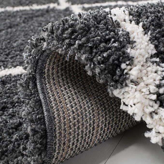 SAFAVIEH Hudson Shag Collection Accent Rug - 2' x 3', Dark Grey & Ivory, Trellis Design, Non-Shedding & Easy Care, 2-inch Thick Ideal for High Traffic Areas in Foyer, Living Room, Bedroom (SGH281G)