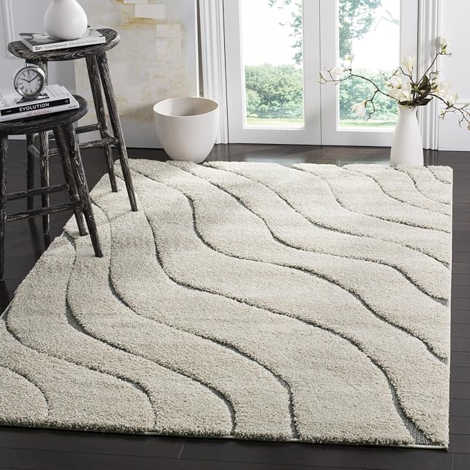 SAFAVIEH Florida Shag Collection Area Rug - 6'7" Square, Light Blue & Blue, Non-Shedding & Easy Care, 1.2-inch Thick Ideal for High Traffic Areas in Living Room, Bedroom (SG472-6065)
