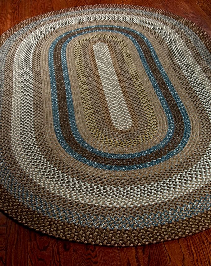 SAFAVIEH Washable Rug Outdoor Braided Collection - 3' Round, Brown & Multi, Handmade & Reversible, Non-Shedding & Easy to Clean, Ideal for Patio, Backyard, Mudroom (BRD313A)