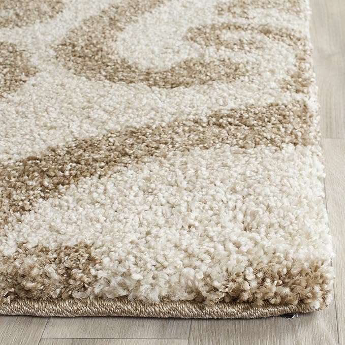 SAFAVIEH Florida Shag Collection Area Rug - 5' Square, Cream & Beige, Damask Design, Non-Shedding & Easy Care, 1.2-inch Thick Ideal for High Traffic Areas in Living Room, Bedroom (SG462-1113)