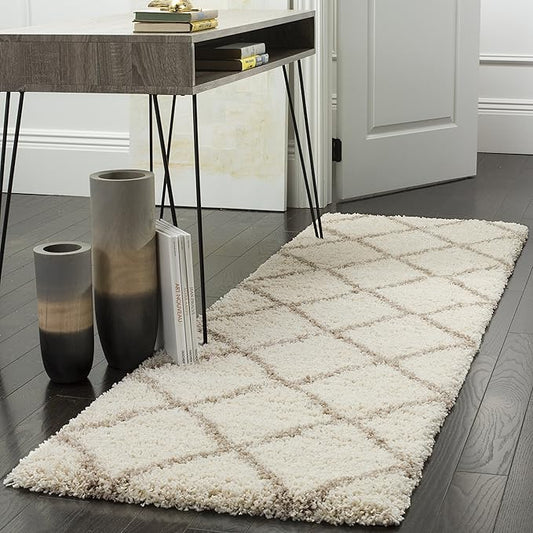 SAFAVIEH Hudson Shag Collection Accent Rug - 2'3" x 3'9", Ivory & Beige, Trellis Design, Non-Shedding & Easy Care, 2-inch Thick Ideal for High Traffic Areas in Foyer, Living Room, Bedroom (SGH281D)