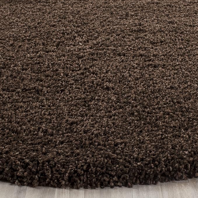SAFAVIEH Santa Monica Shag Collection Area Rug - 3' Round, Brown, Solid Design, Non-Shedding & Easy Care, 2-inch Thick, Ideal for The Living Room, Dining, Bedroom (SGN725)