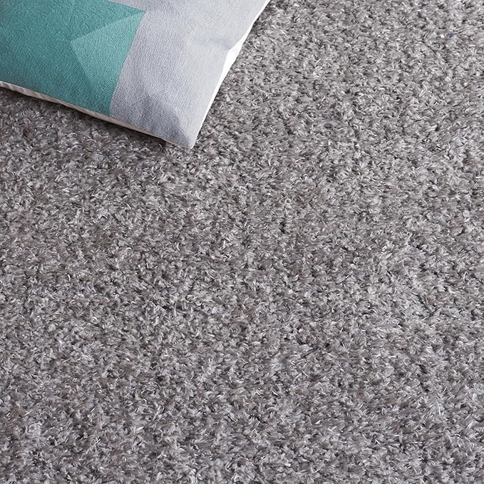 SAFAVIEH Lindsay Shag Collection Square Rug - 6'7" Square, Dark Grey, Contemporary Design, Ideal for High Traffic Areas in Bedroom, Dining Room & Kitchen (LNS560G-7SQ)