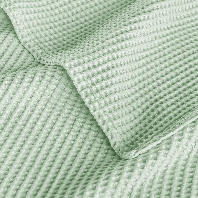 Exclusivo Mezcla 100% Cotton Waffle Weave Throw Blanket, Soft, Lightweight and Breathable Muslin Gauze Blanket for Couch, Sofa, All Season, 50"x70", Sage Green