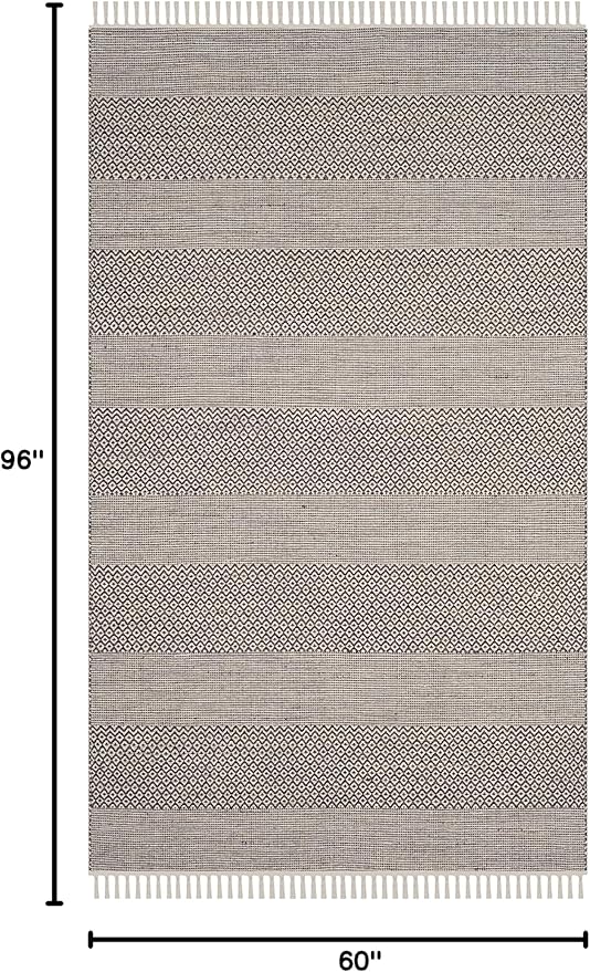 SAFAVIEH Montauk Collection Area Rug - 5' x 8', Ivory & Anthracite, Handmade Flat Weave Boho Farmhouse Cotton Tassel Fringe, Ideal for High Traffic Areas in Living Room, Bedroom (MTK330N)