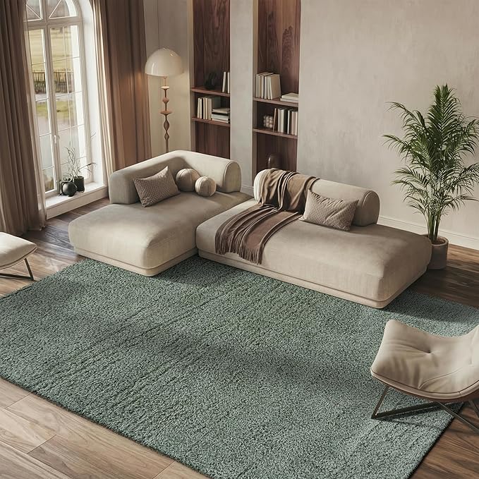 SAFAVIEH Area Rug 8x10 - Lindsay Shag Collection - Large - Green, Non-Shedding & Easy Cleaning, Ultra Plush Thick Pile, Ideal for Living Room, Bedroom, Dining Space (LNS560Y)