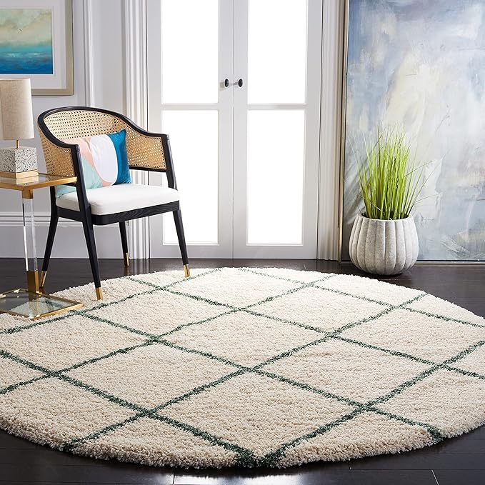 SAFAVIEH Hudson Shag Collection Area Rug - 4' Round, Ivory & Green, Non-Shedding & Easy Cleaning, Plush Thick Pile, Ideal for Living Room, Bedroom, Dining Space (SGH281X)