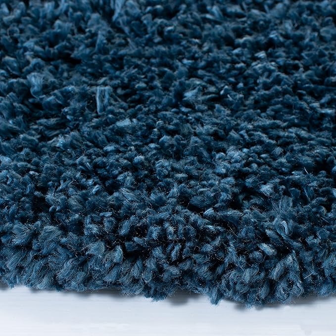 SAFAVIEH August Shag Collection 5' Round Navy AUG200M Solid Non-Shedding Living Room Bedroom Dining Room Entryway Plush 1.5-inch Thick Area Rug