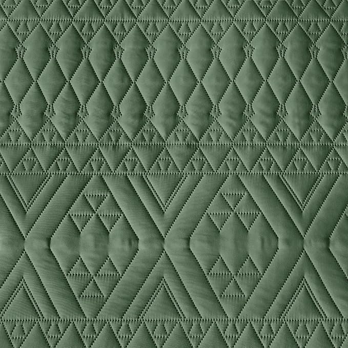 akkialla King/Cal King Size Quilt Bedding Set,Green Lightweight Microfiber Soft Bedspread,Modern Style Geometric Pattern Coverlet Set for All Seasons,3 Piece(1 Quilt,2 Pillow Shams)